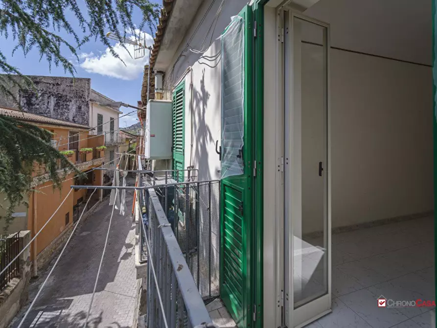 Immagine 5 di Appartamento in vendita  a Messina
