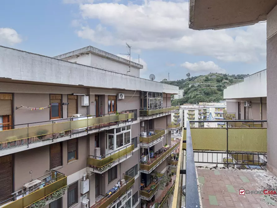Immagine 7 di Appartamento in vendita  a Messina