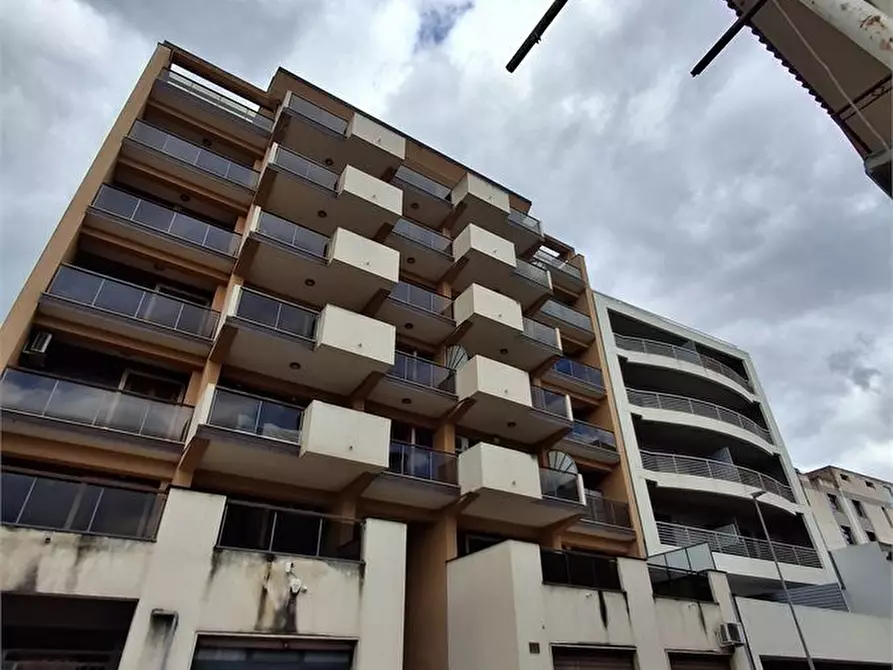 Immagine 2 di Appartamento in affitto  100 a Messina