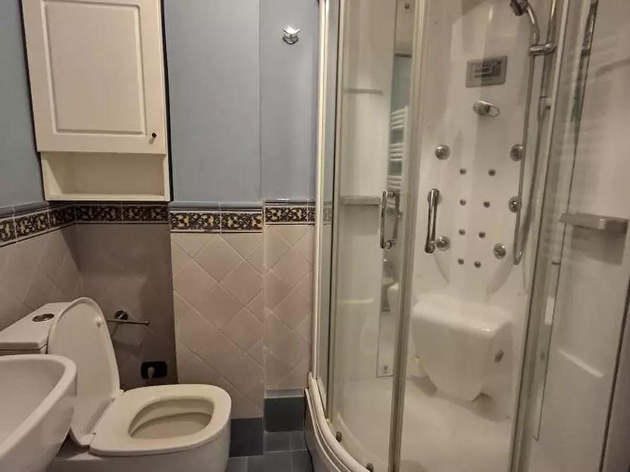 Immagine 9 di Appartamento in affitto  100 a Messina