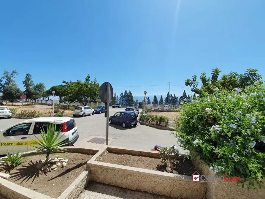 Immagine 6 di Negozio in vendita  a Messina