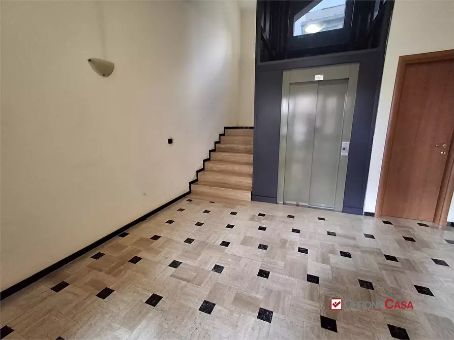 Immagine 9 di Appartamento in affitto  100 a Messina