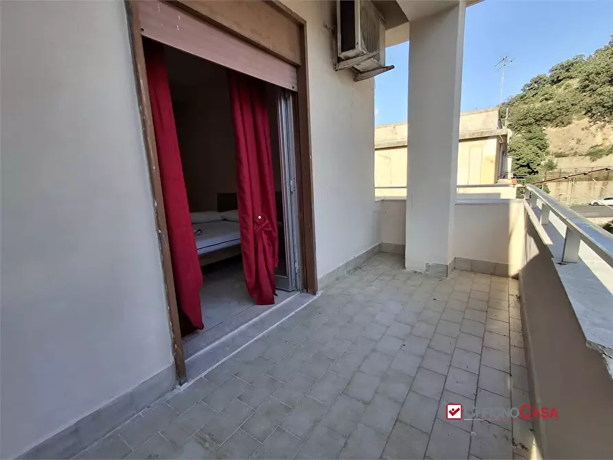 Immagine 4 di Appartamento in affitto  6 a Messina