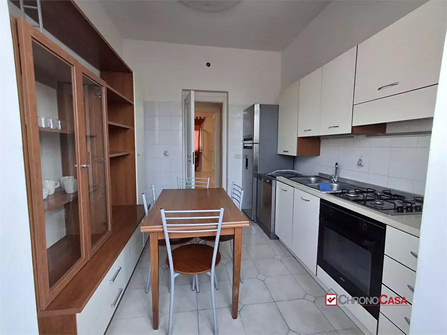 Immagine 3 di Appartamento in affitto  6 a Messina