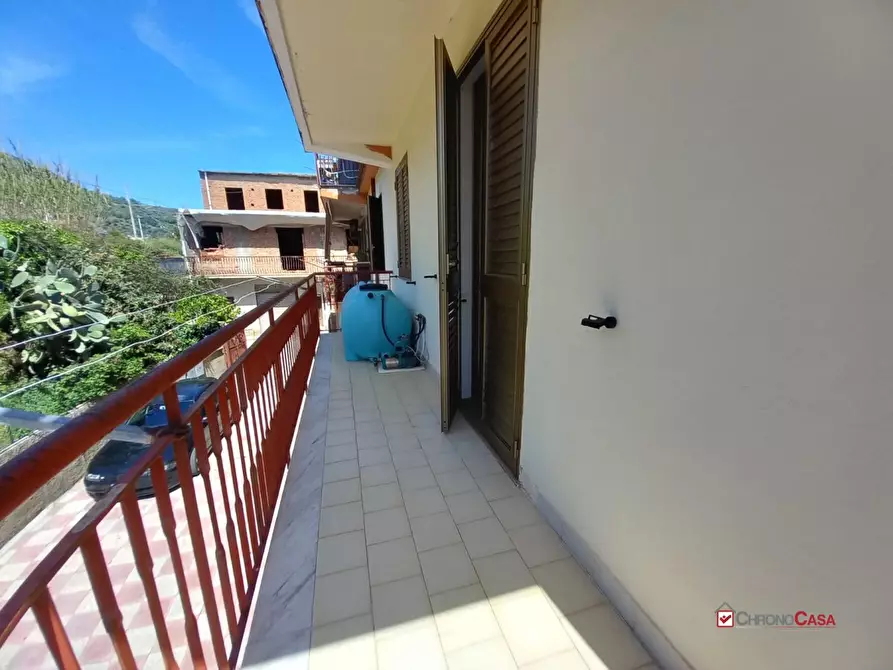 Immagine 2 di Appartamento in vendita  a Gioiosa Marea