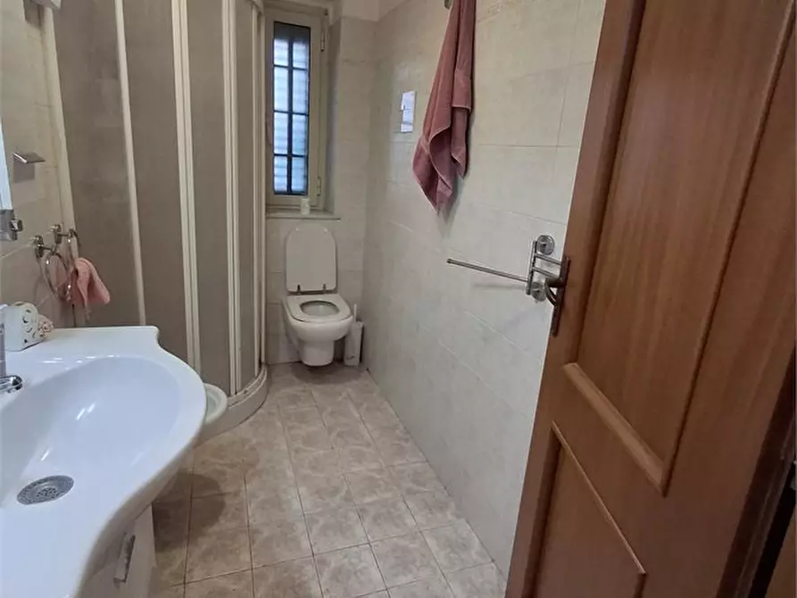 Immagine 9 di Appartamento in affitto  a Messina