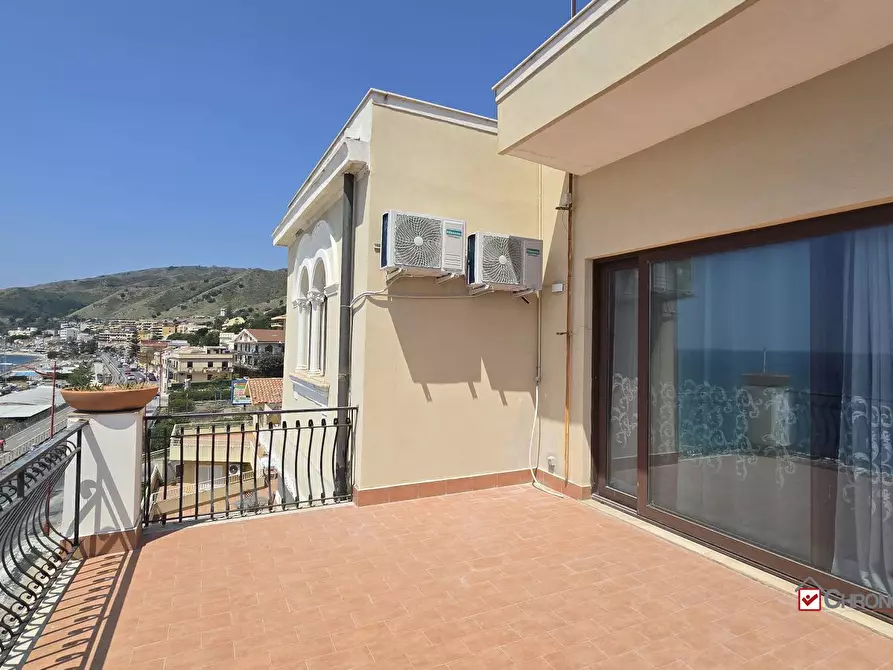 Immagine 2 di Appartamento in affitto  a Messina