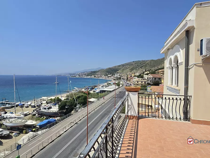 Immagine 9 di Appartamento in affitto  a Messina