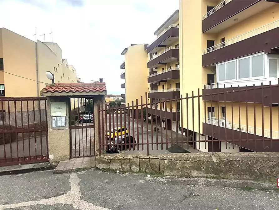 Immagine 1 di Appartamento in vendita  a Messina