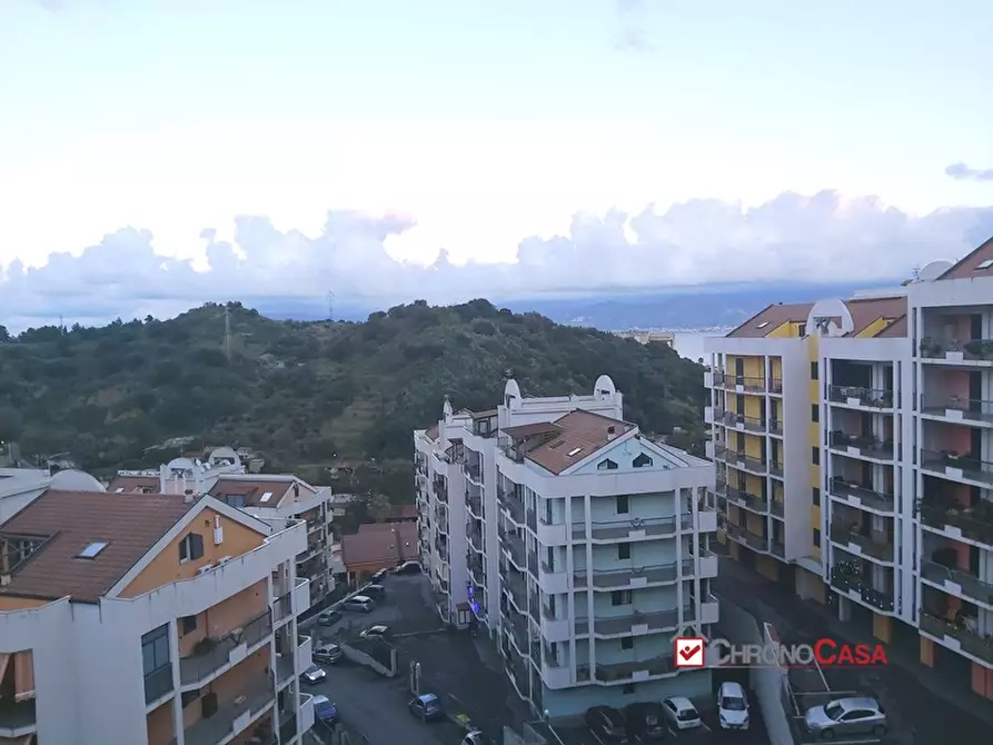 Immagine 1 di Appartamento in vendita  a Messina