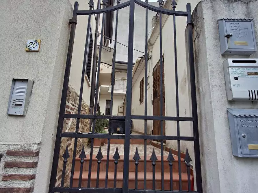 Immagine 4 di Appartamento in vendita  a Messina