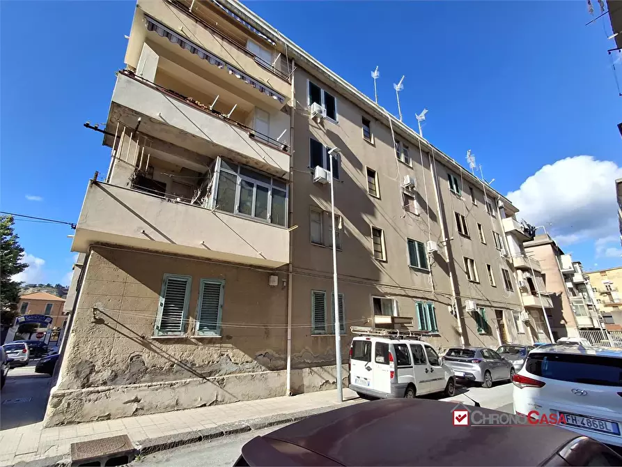 Immagine 1 di Appartamento in vendita  a Messina
