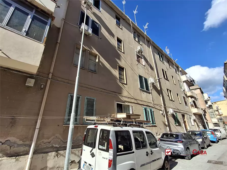 Immagine 2 di Appartamento in vendita  a Messina