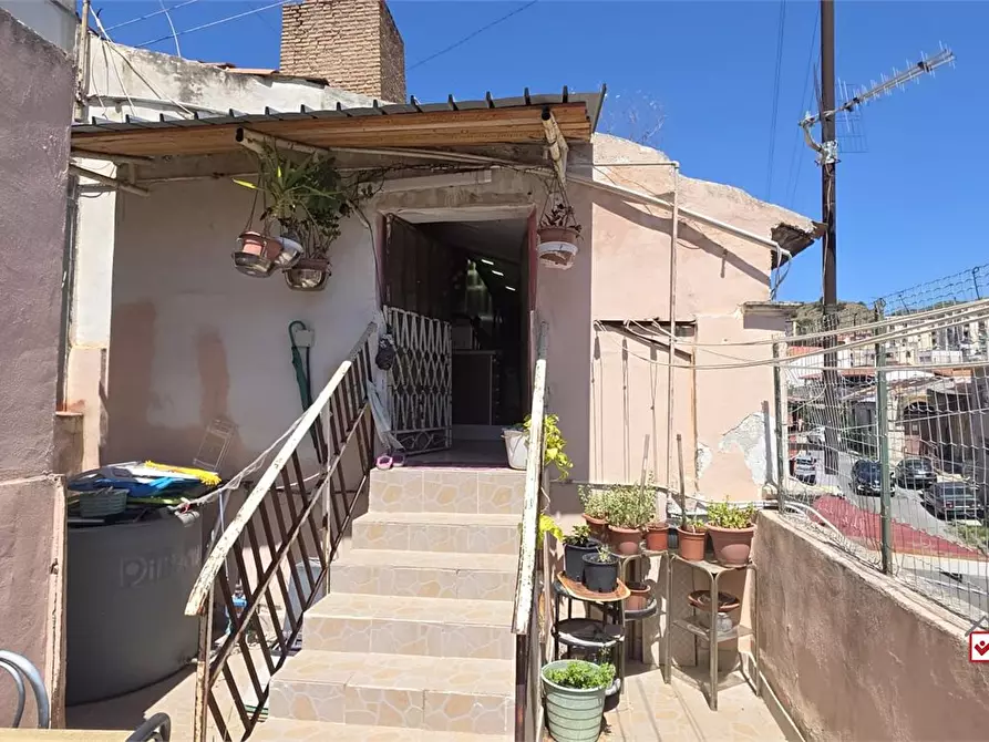 Immagine 10 di Appartamento in vendita  23 a Messina