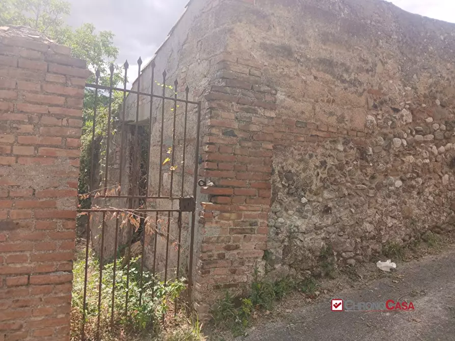 Immagine 10 di Appartamento in vendita  a Pace Del Mela