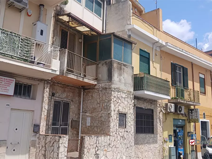 Immagine 1 di Appartamento in vendita  a Messina
