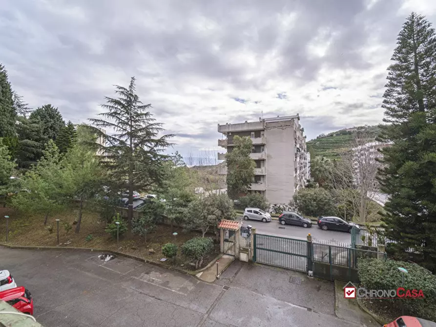 Immagine 5 di Appartamento in vendita  a Messina
