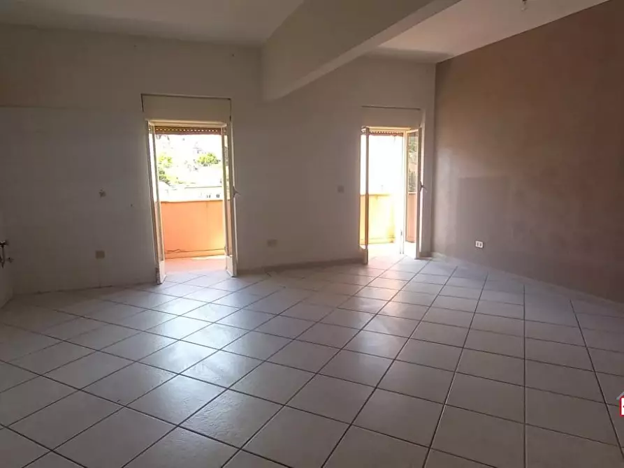 Immagine 4 di Appartamento in vendita  a Messina