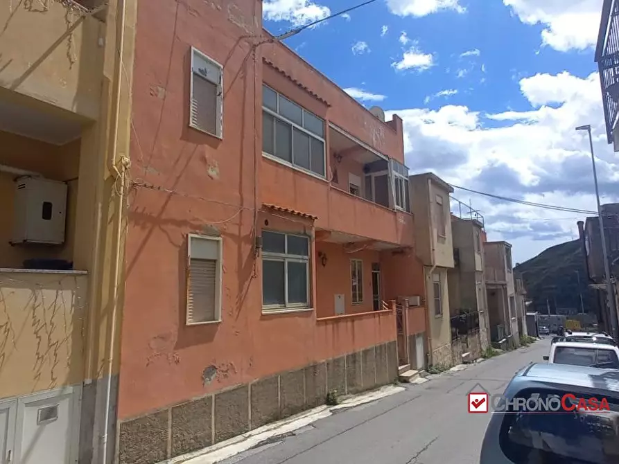 Immagine 1 di Appartamento in vendita  a Messina