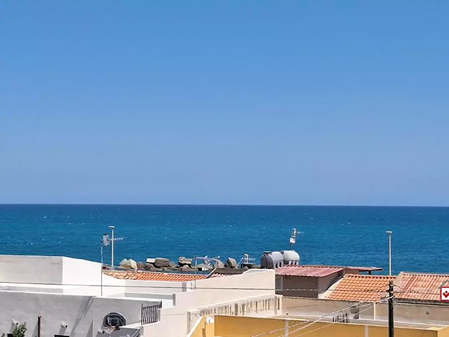 Immagine 4 di Appartamento in vendita  a Messina