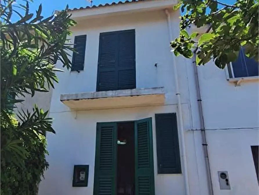 Immagine 1 di Appartamento in vendita  a Messina