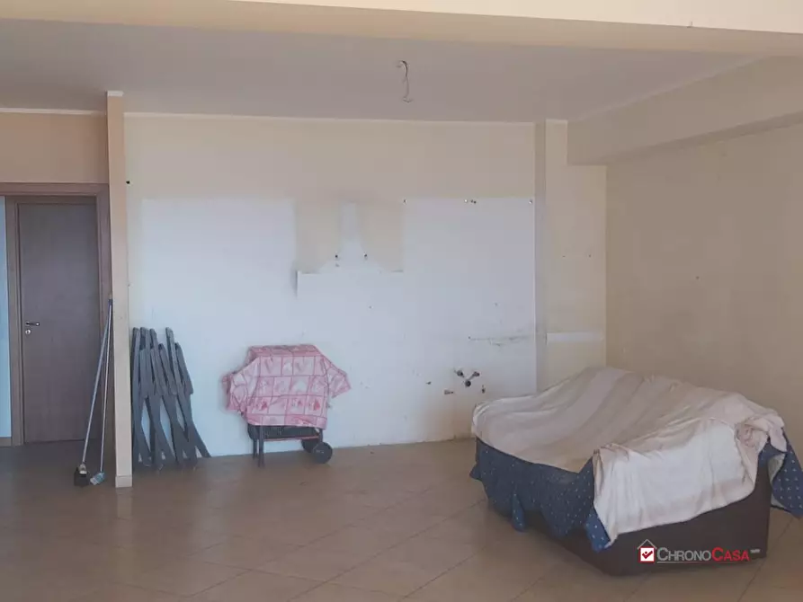 Immagine 5 di Garage in vendita  a Messina