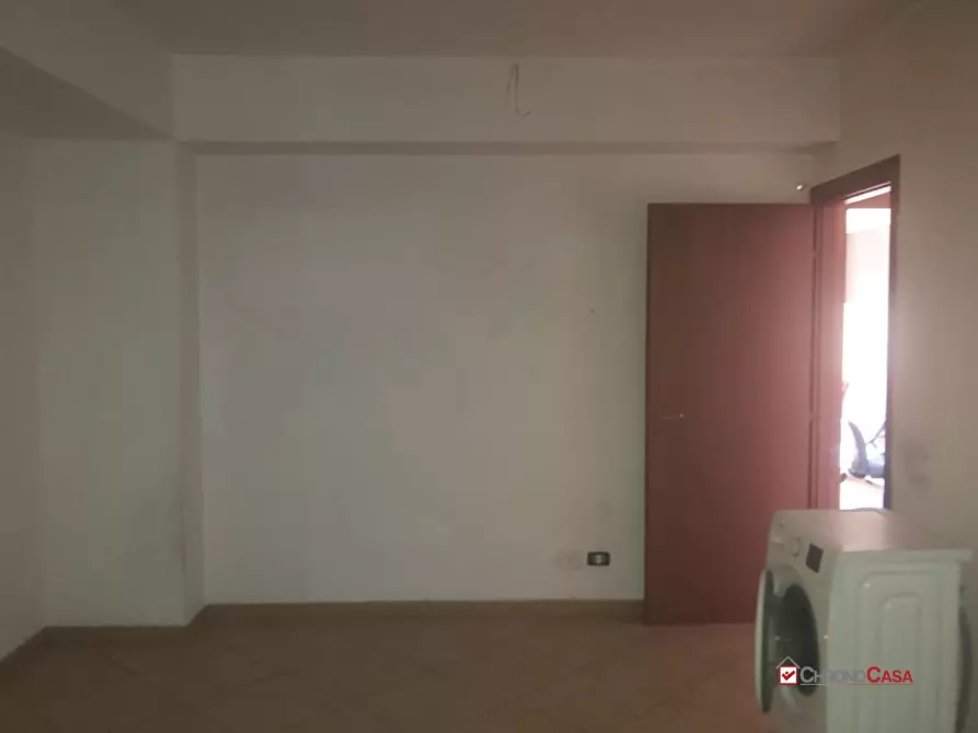 Immagine 8 di Garage in vendita  a Messina
