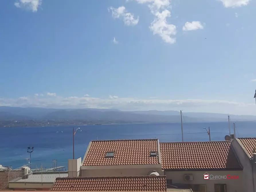 Immagine 3 di Garage in vendita  a Messina