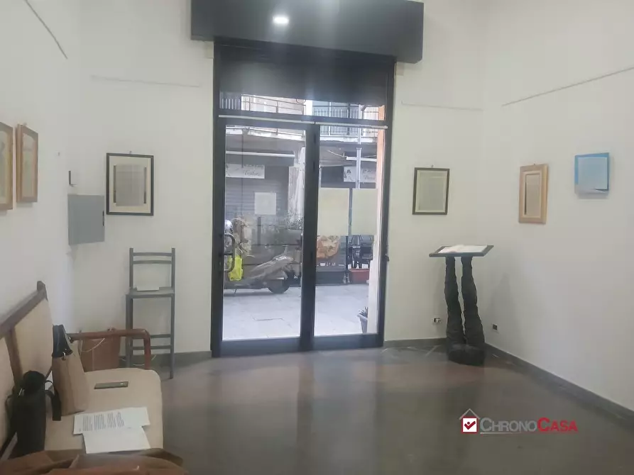 Immagine 6 di Negozio in vendita  a Messina