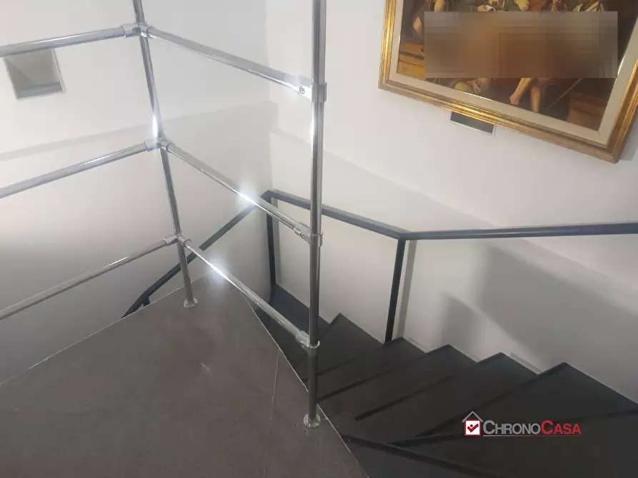 Immagine 5 di Negozio in vendita  a Messina