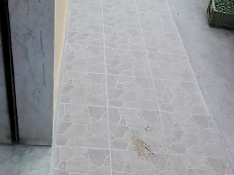 Immagine 3 di Negozio in vendita  a Messina