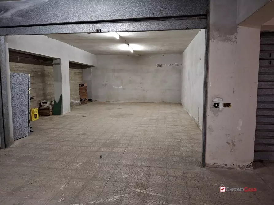 Immagine 8 di Magazzino in vendita  38 a Messina