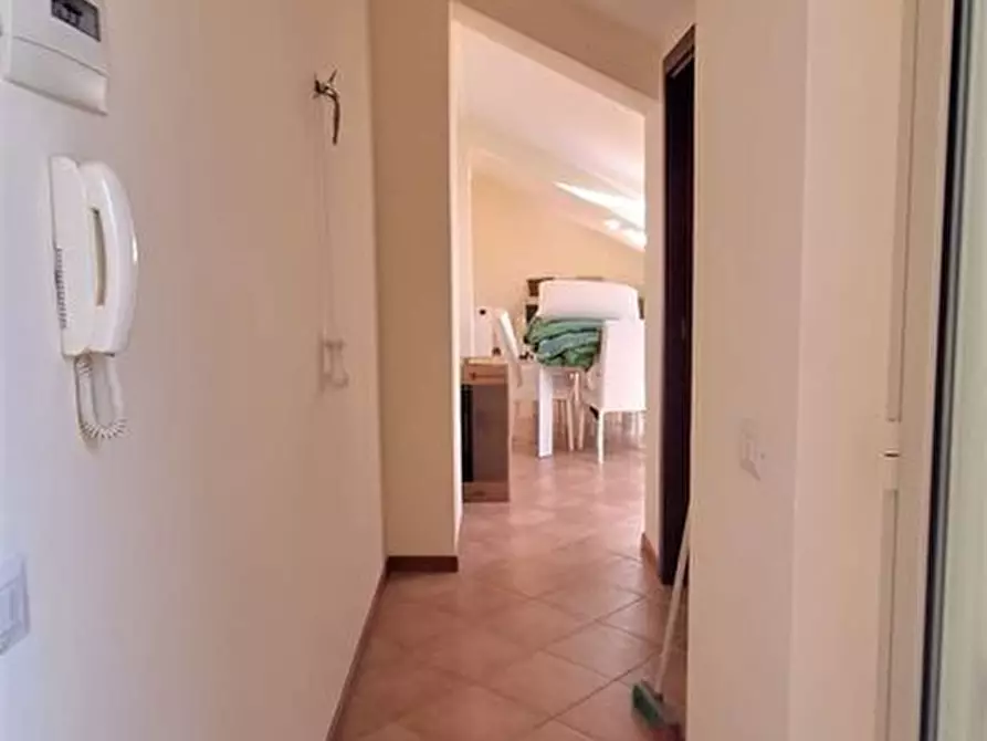 Immagine 7 di Magazzino in affitto  a Messina