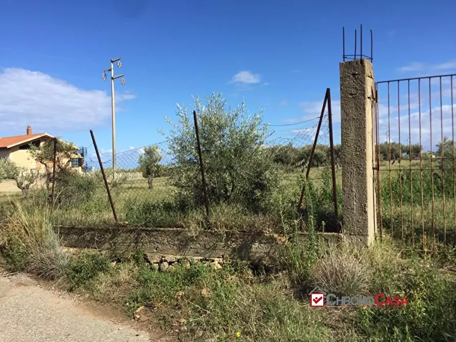 Immagine 9 di Rustico / casale in vendita  a Messina