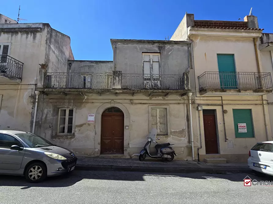 Immagine 5 di Casa semindipendente in vendita  112 a Caltagirone