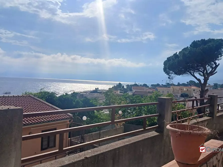 Immagine 1 di Casa semindipendente in vendita  a Messina