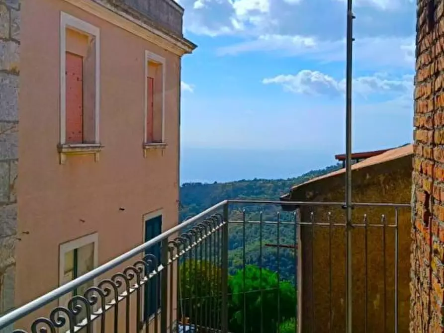 Immagine 5 di Appartamento in vendita  a Ali' Terme