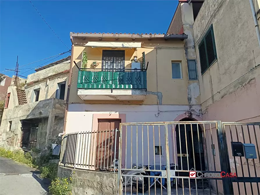 Immagine 1 di Casa semindipendente in vendita  a Messina