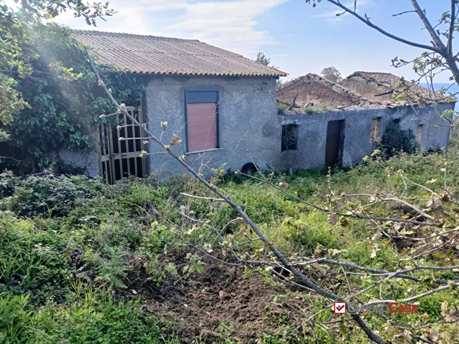 Immagine 6 di Terreno edificabile in vendita  a Messina