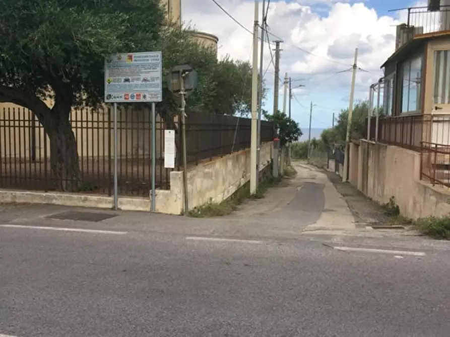 Immagine 1 di Terreno edificabile in vendita  a Messina
