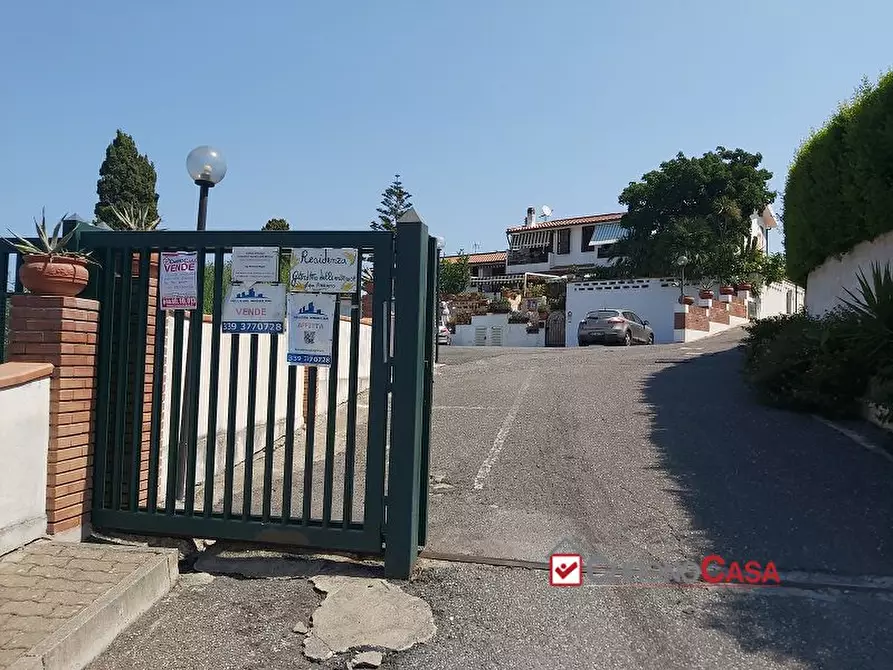 Immagine 5 di Villetta a schiera in vendita  a Furnari