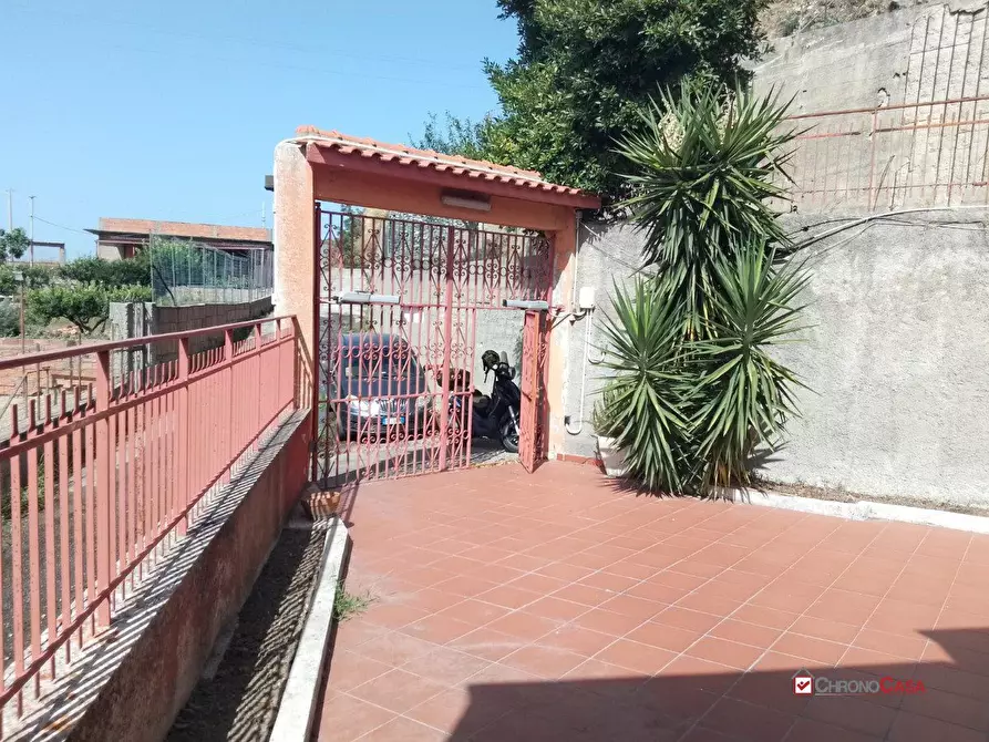 Immagine 1 di Villa in vendita  a Messina