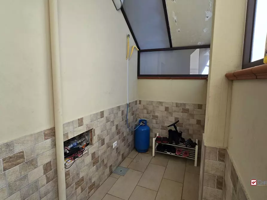 Immagine 5 di Appartamento in vendita  a Messina