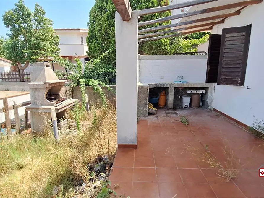 Immagine 8 di Villa in vendita  a Messina