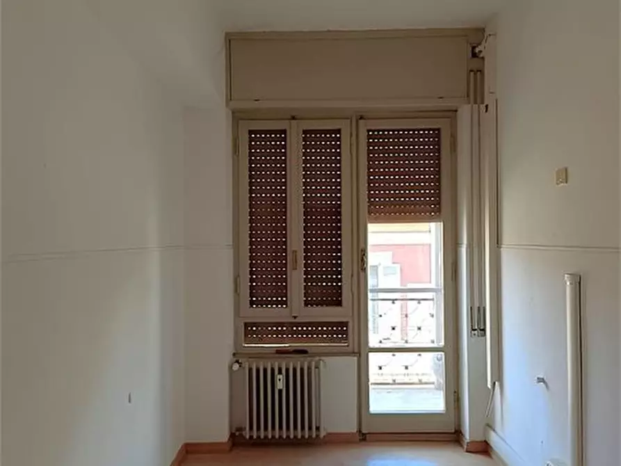 Immagine 9 di Ufficio in affitto  a Terni