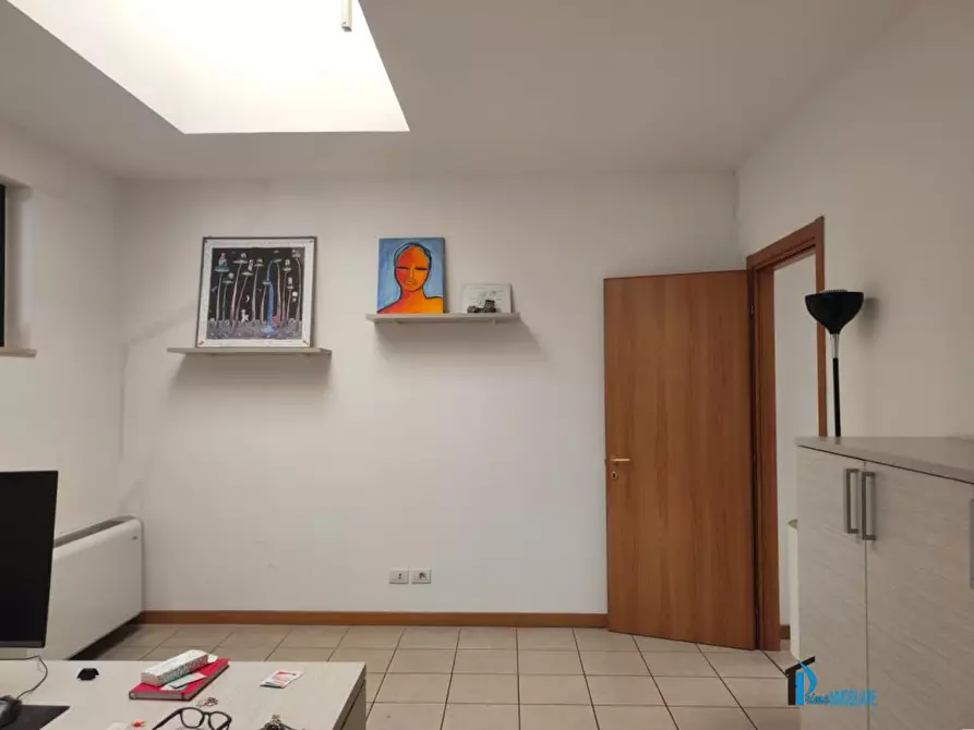 Immagine 2 di Ufficio in affitto  a Terni