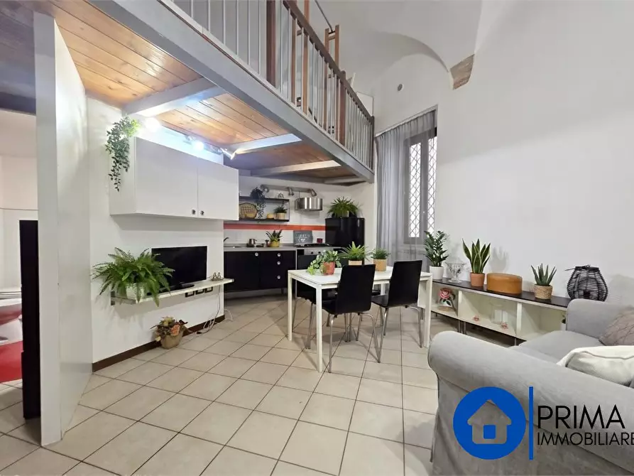 Immagine 1 di Appartamento in vendita  a Terni