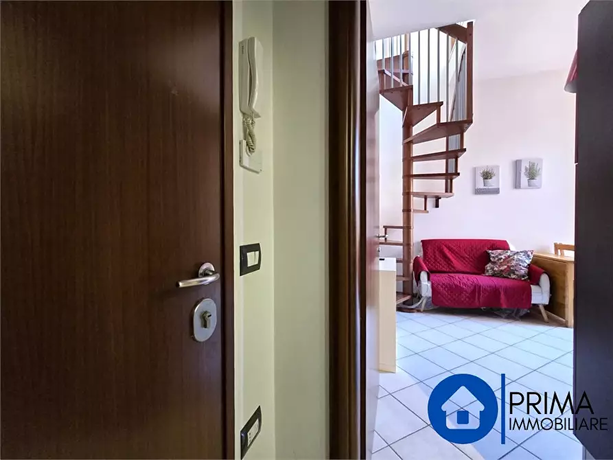 Immagine 5 di Appartamento in vendita  a Terni