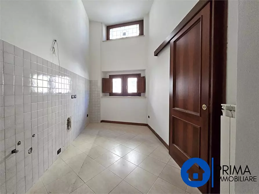 Immagine 9 di Appartamento in vendita  a Terni