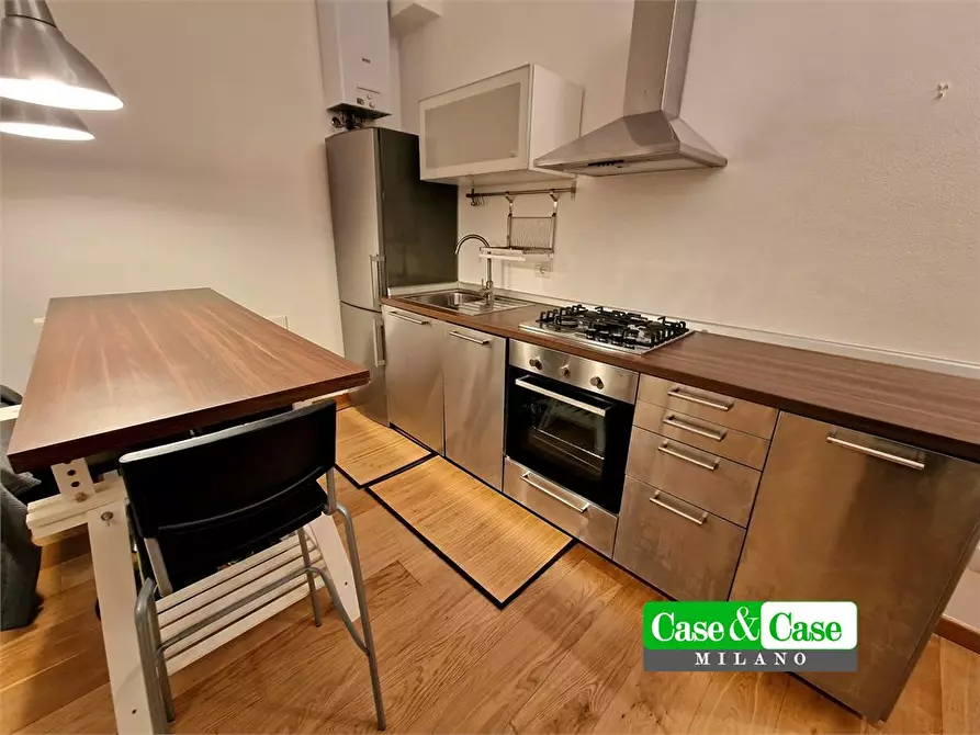 Immagine 2 di Appartamento in affitto  9 a Milano